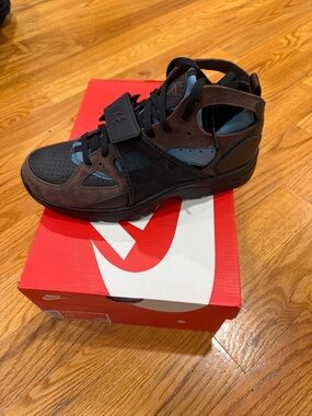 Nike Men’s Athletic High-Top Sneakers — Brown, Black, Blue Accents